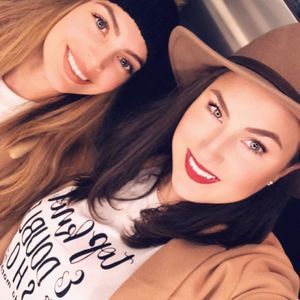 Meet your Posher, Vanessa